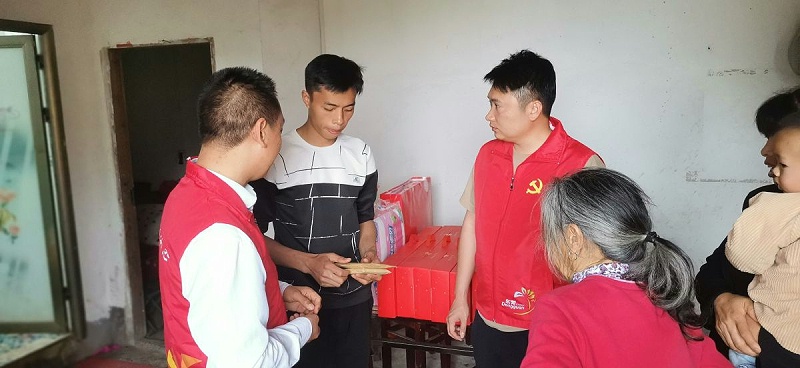 ���������ܼ��װ�������������Ա��Я�ֹ��� (2)